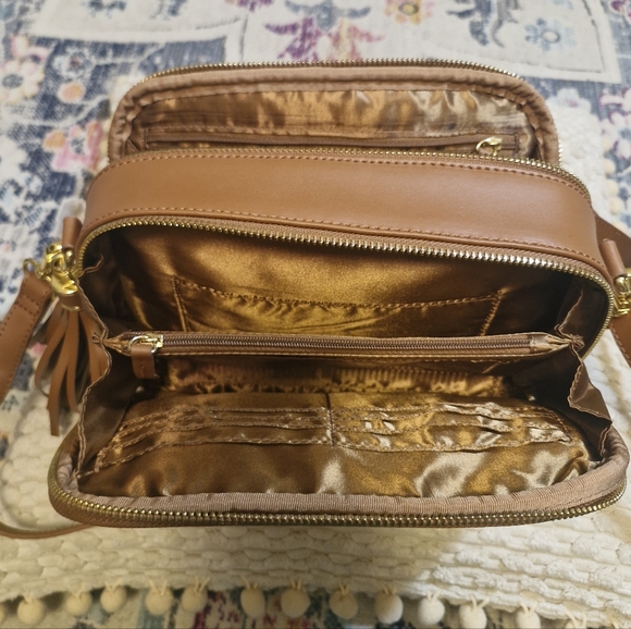 Joy & Iman Tan Leather Tassel Crossbody Bag - Picture 3 of 6